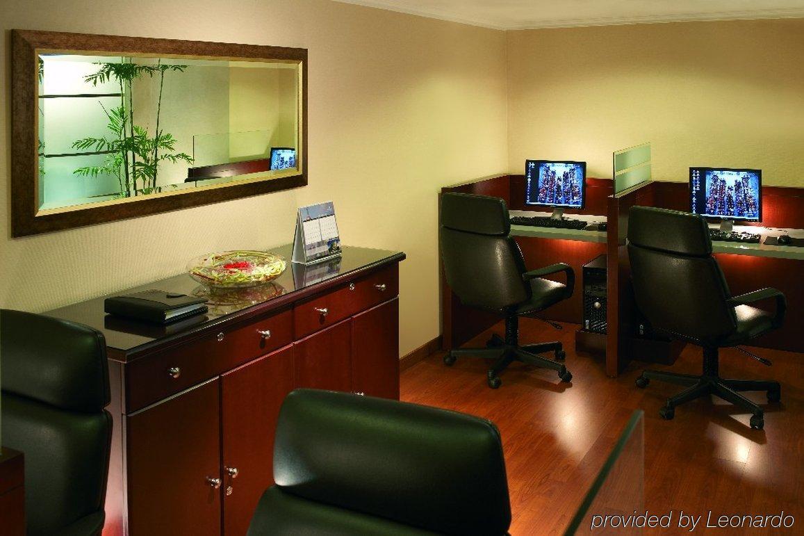 Hotel Millennium Sirih